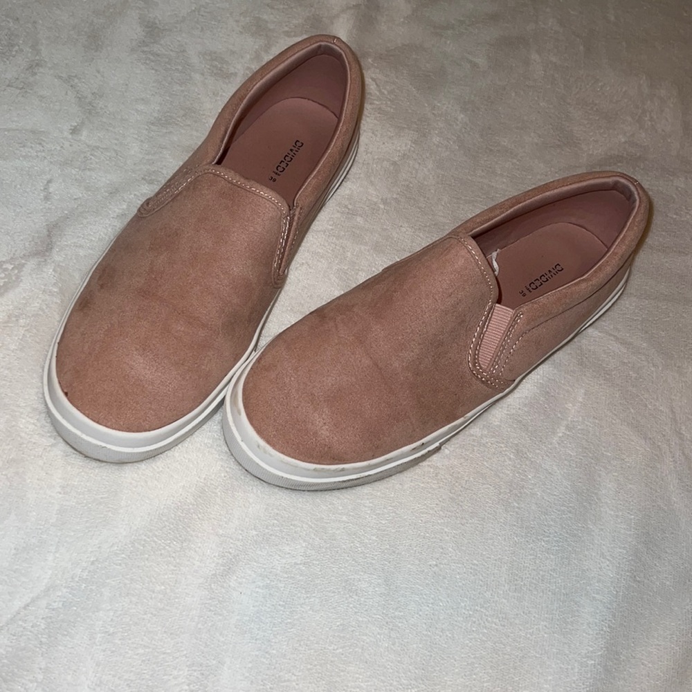 Light pink slip on shoes